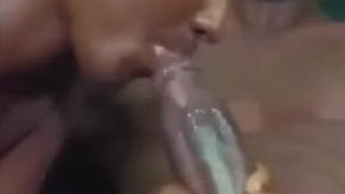 Massive cock Nigerian guy getting satisfied by Ghanaian indomie seller